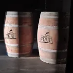 Bed & Breakfast La Du Vignoble L'homme Cheval